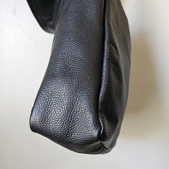 EUC LIKE NEW FOKS FORM BLACK SOFT GENUINE LEATHER TOTE LARGE - Picture 3 of 16